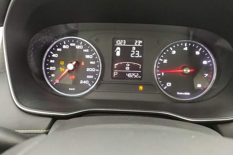 Used Roewe RX5 2020 PLUS 300TGI Automatic Ali National Style Luxury Edition Instrument Cluster
