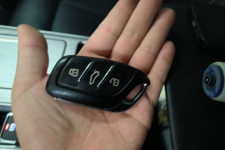 Used Roewe RX5 2020 PLUS 300TGI Automatic Ali National Style Ronglin Edition Interior 1