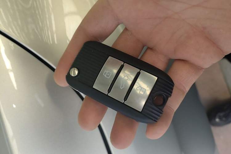 Used Roewe RX5 2020 20T Automatic 4G Connected Million Edition Interior 1
