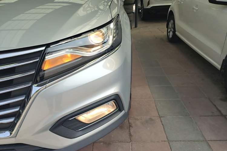 Used Roewe RX5 2020 20T Automatic 4G Connected Million Edition Left Front Headlight