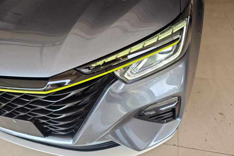 Used Roewe RX5 2020 PLUS 300TGI Automatic Ali National Style Ronglin Edition Left Front Headlight