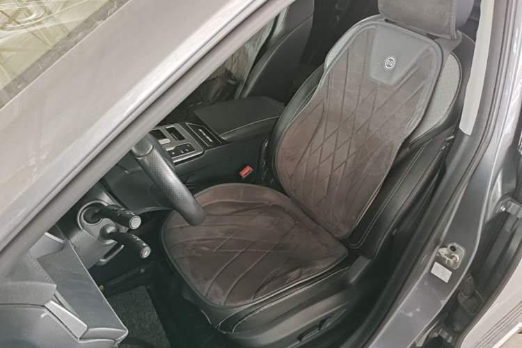 Used Roewe RX5 2020 PLUS 300TGI Automatic Ali National Trend Flagship Edition Left Front Seat