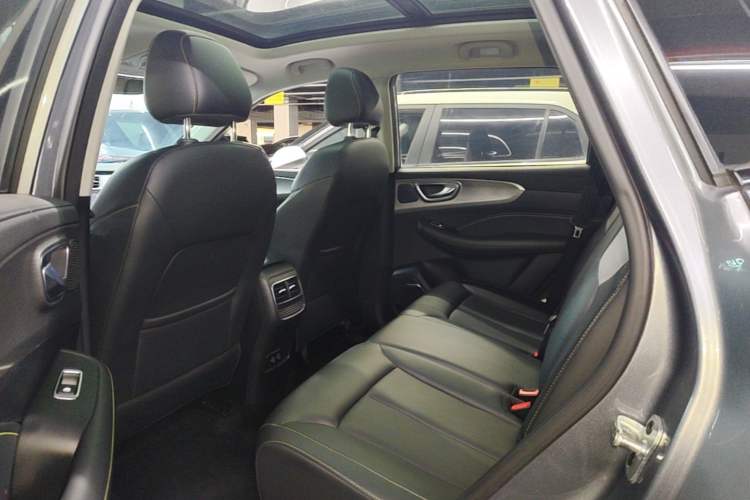 Used Roewe RX5 2020 PLUS 300TGI Automatic Ali National Trend Flagship Edition Left Rear Seat