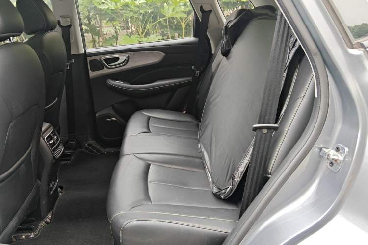 Used Roewe RX5 2020 PLUS 300TGI Automatic Ali National Trend Flagship Edition Left Rear Seat