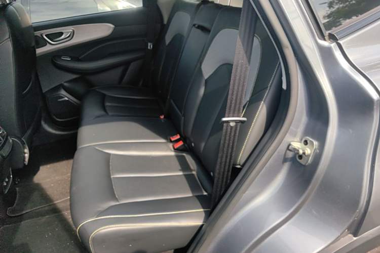 Used Roewe RX5 2020 PLUS 300TGI Automatic Ali National Trend Flagship Edition Left Rear Seat