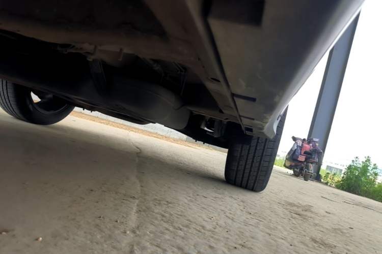 Used Roewe RX5 2020 PLUS 300TGI Automatic Ali National Style Ronglin Edition Left Side Sill