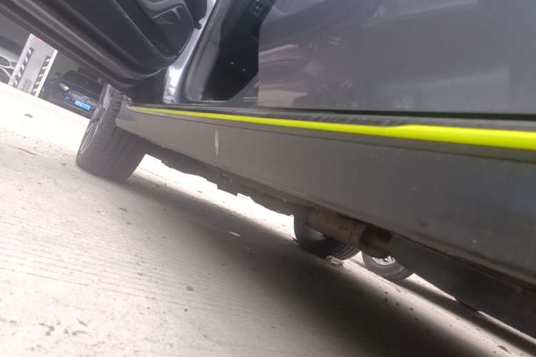Used Roewe RX5 2020 PLUS 300TGI Automatic Ali National Style Luxury Edition Left Side Sill