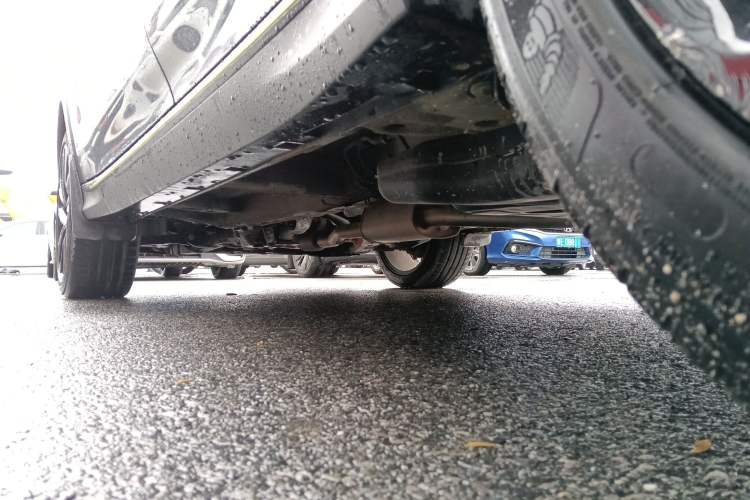 Used Roewe RX5 2020 PLUS 300TGI Automatic Ali National Style Ronglin Edition Left Side Sill