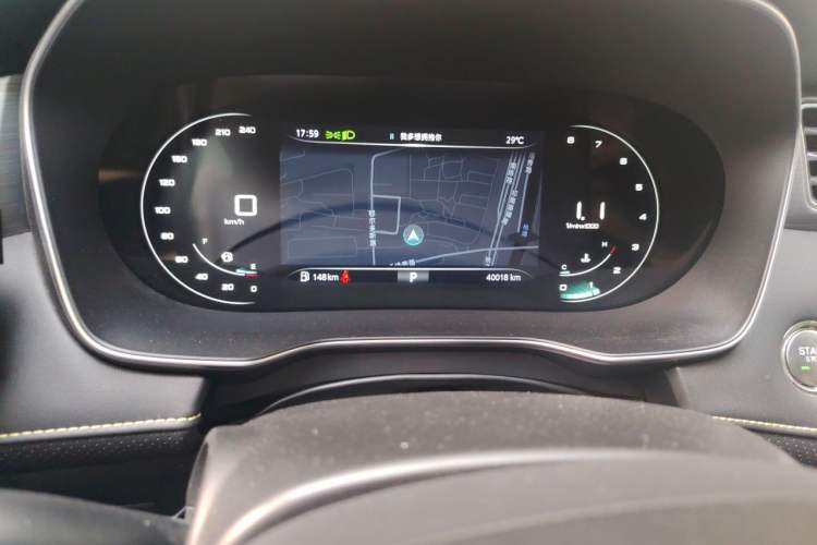 Used Roewe RX5 2020 PLUS 300TGI Automatic Ali National Trend Flagship Edition Odometer Close Up