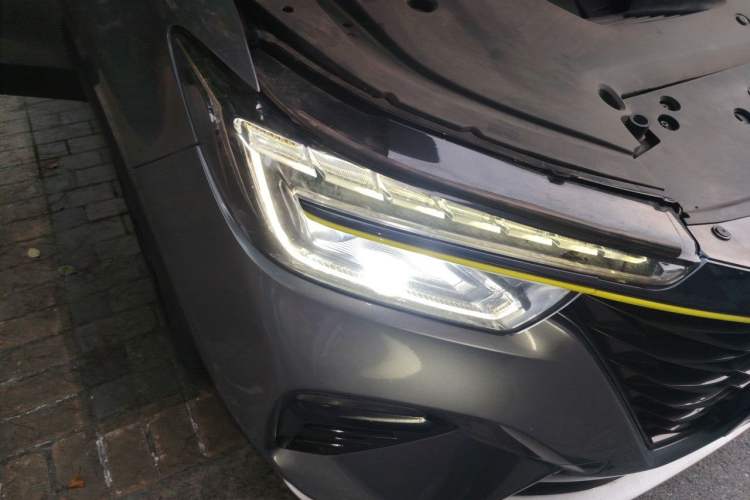 Used Roewe RX5 2020 PLUS 300TGI Automatic Ali National Trend Flagship Edition Right Front Headlight