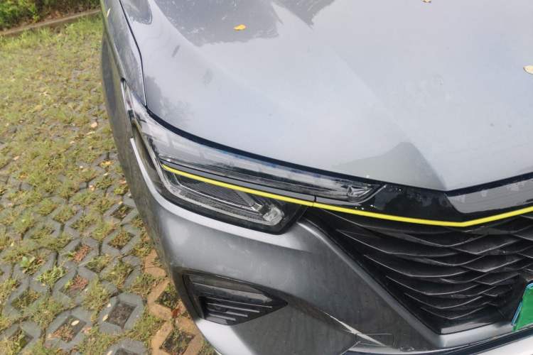 Used Roewe RX5 2020 PLUS 300TGI Automatic Ali National Style Ronglin Edition Right Front Headlight