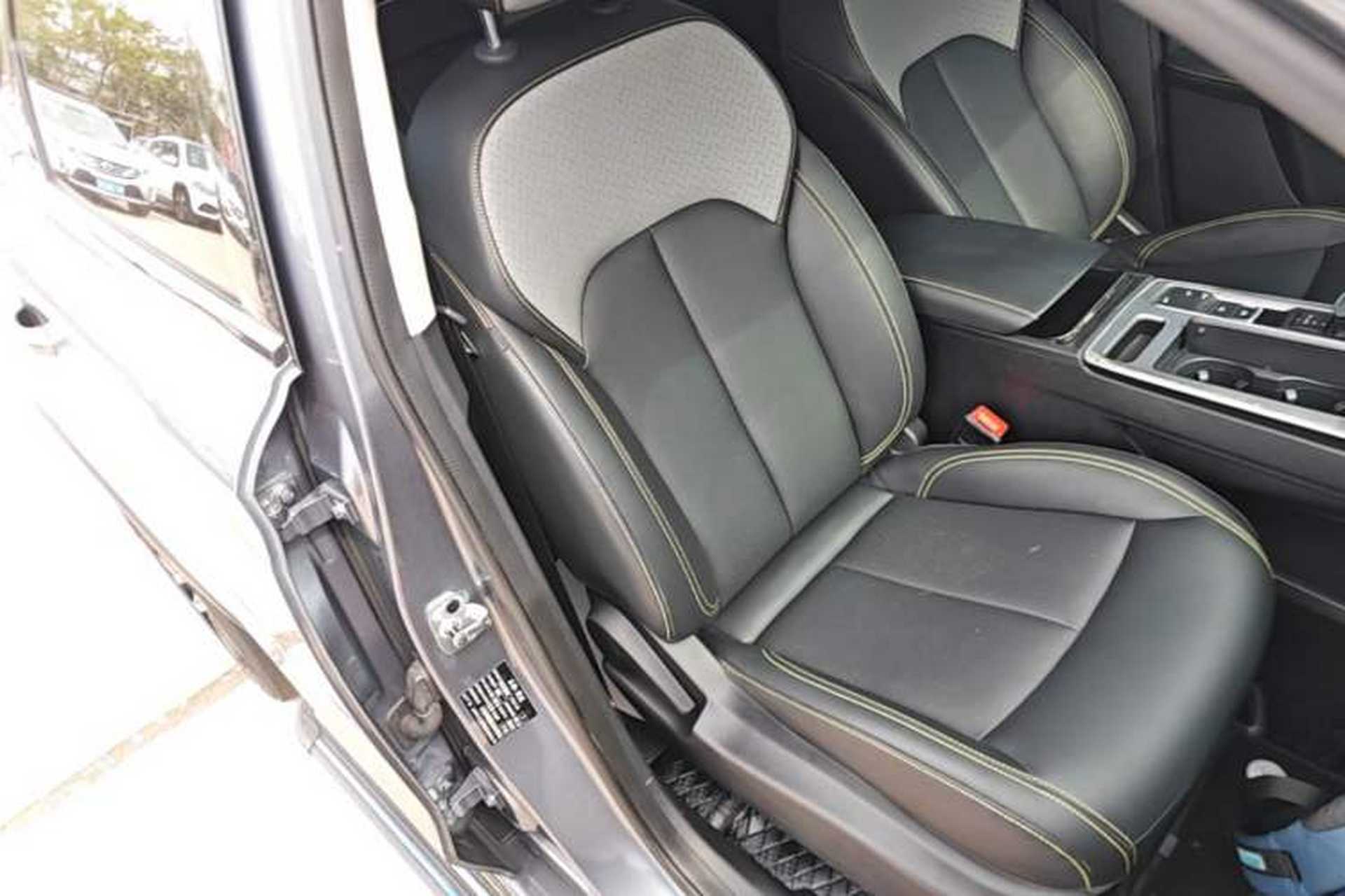Used Roewe RX5 2020 PLUS 300TGI Automatic Ali National Trend Flagship Edition Right Front Seat