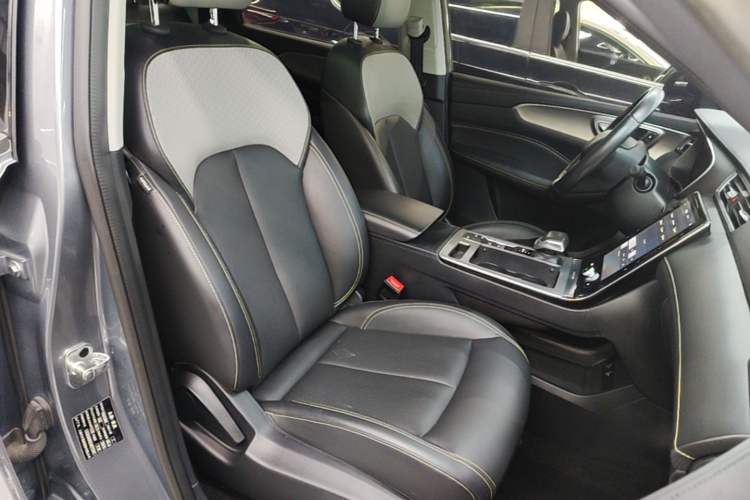 Used Roewe RX5 2020 PLUS 300TGI Automatic Ali National Trend Flagship Edition Right Front Seat