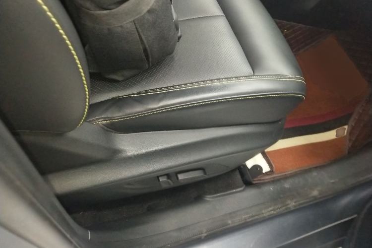 Used Roewe RX5 2020 PLUS 300TGI Automatic Ali National Style Ronglin Edition Right Front Seat