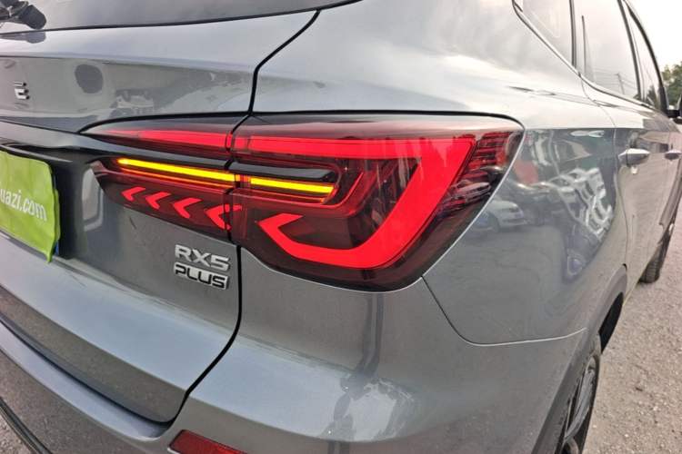 Used Roewe RX5 2020 PLUS 300TGI Automatic Ali National Style Ronglin Edition Right Rear Taillight