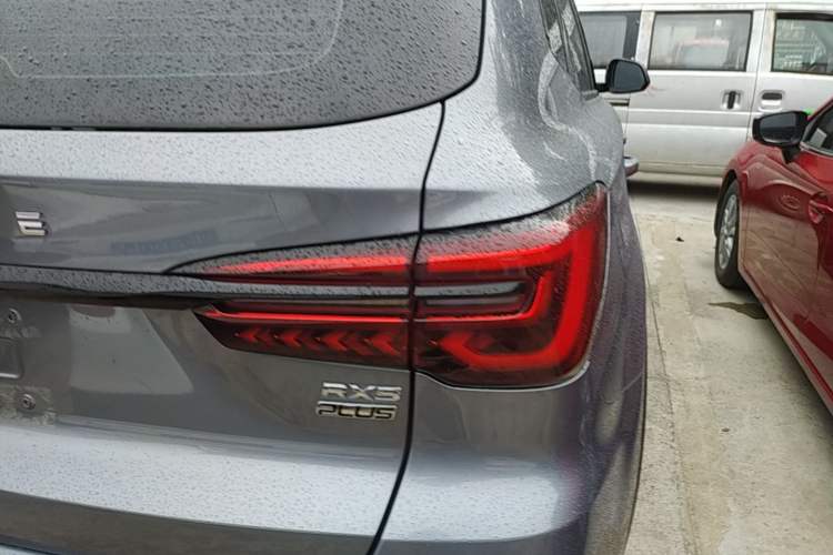 Used Roewe RX5 2020 PLUS 300TGI Automatic Ali National Style Luxury Edition Right Rear Taillight