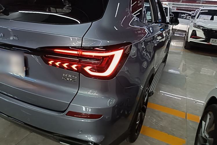 Used Roewe RX5 2020 PLUS 300TGI Automatic Ali National Trend Flagship Edition Right Rear Taillight