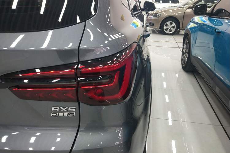 Used Roewe RX5 2020 PLUS 300TGI Automatic Ali National Style Ronglin Edition Right Rear Taillight