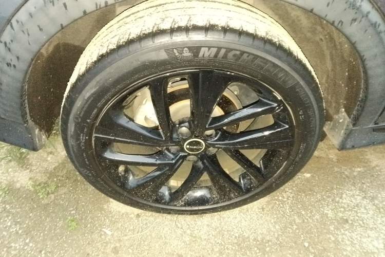 Used Roewe RX5 2020 PLUS 300TGI Automatic Ali National Trend Flagship Edition Right Rear Wheel Hub