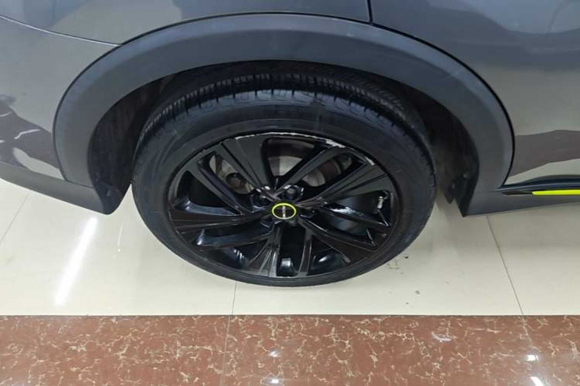 Used Roewe RX5 2020 PLUS 300TGI Automatic Ali National Style Luxury Edition Right Rear Wheel Hub