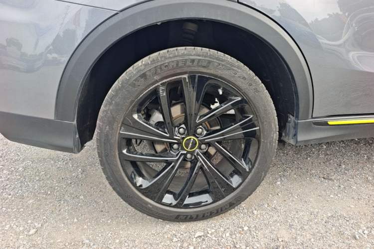 Used Roewe RX5 2020 PLUS 300TGI Automatic Ali National Style Ronglin Edition Right Rear Wheel Hub
