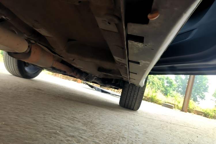 Used Roewe RX5 2020 PLUS 300TGI Automatic Ali National Style Ronglin Edition Right Side Sill