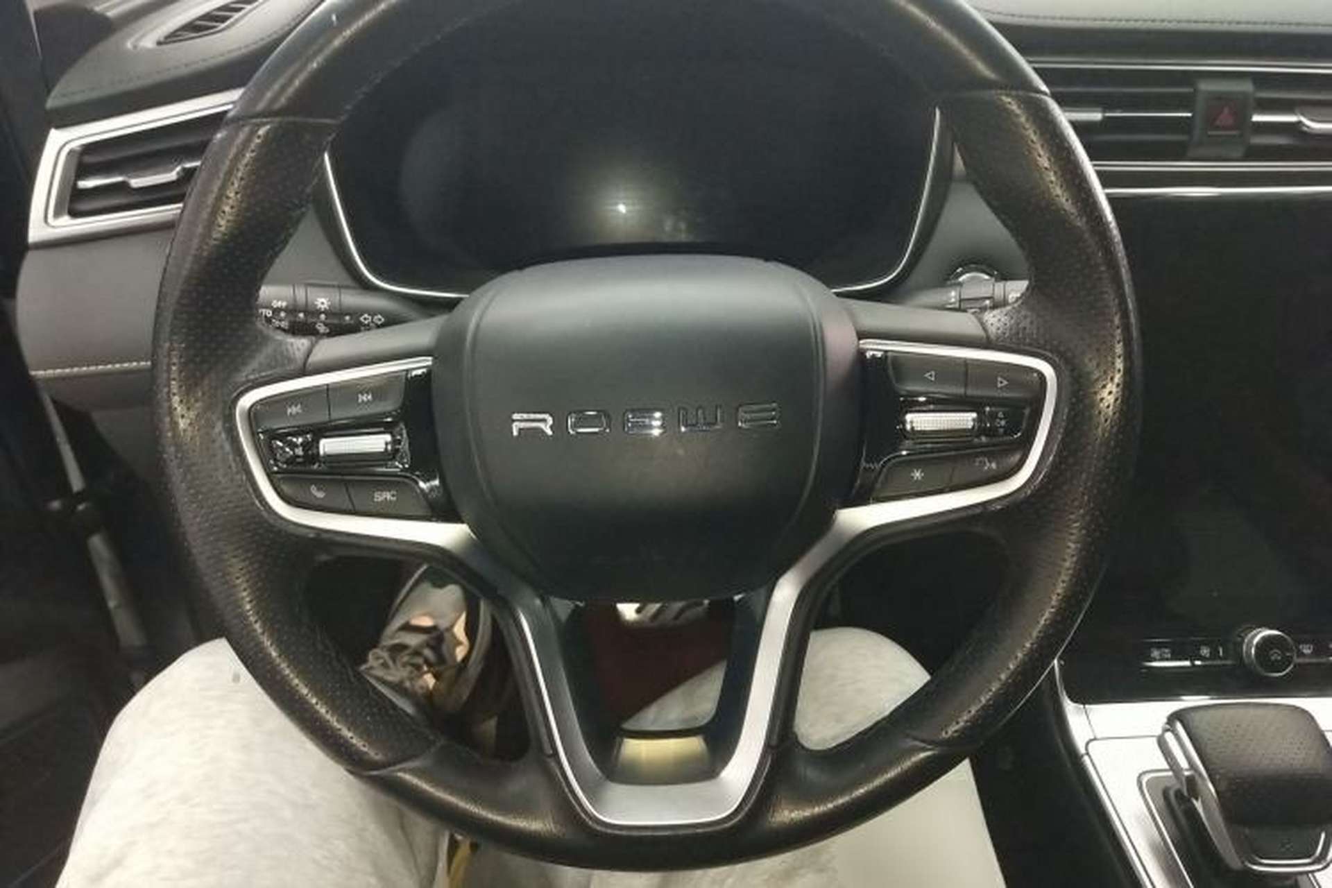 Used Roewe RX5 2020 PLUS 300TGI Automatic Ali National Style Ronglin Edition Steering Wheel