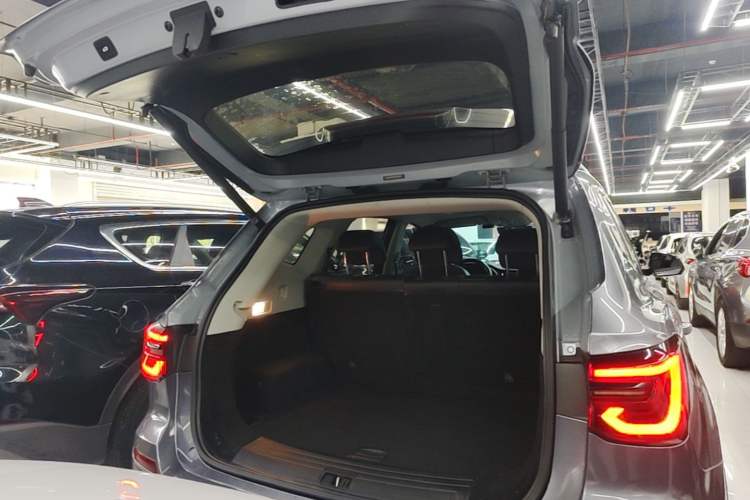 Used Roewe RX5 2020 PLUS 300TGI Automatic Ali National Trend Flagship Edition Trunk