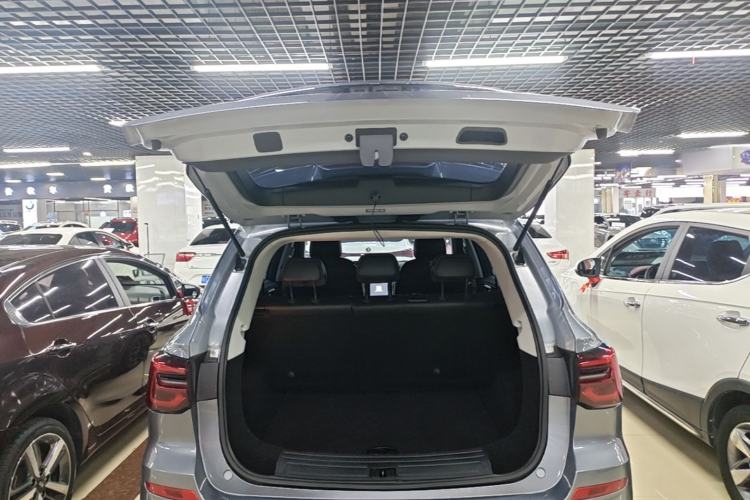 Used Roewe RX5 2020 PLUS 300TGI Automatic Ali National Style Luxury Edition Trunk