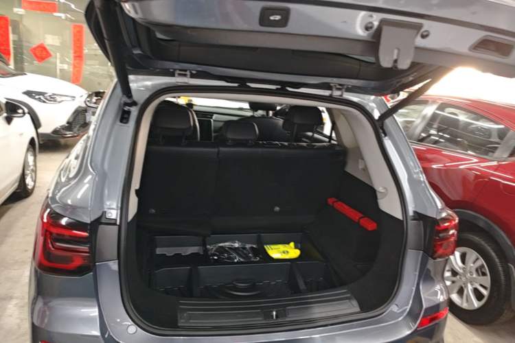 Used Roewe RX5 2020 PLUS 300TGI Automatic Ali National Trend Flagship Edition Trunk
