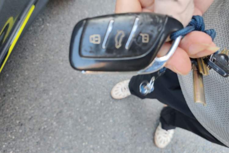 Used Roewe RX5 2020 PLUS 300TGI Automatic Ali National Trend Flagship Edition Vehicle Key