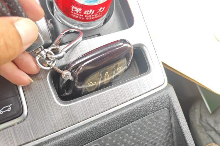 Used Roewe RX5 2020 PLUS 300TGI Automatic Ali National Style Ronglin Edition Vehicle Key