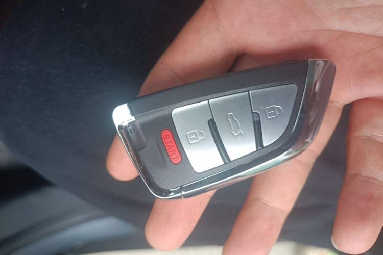 Used Roewe RX5 2020 PLUS 300TGI Automatic Ali National Style Luxury Edition Vehicle Key