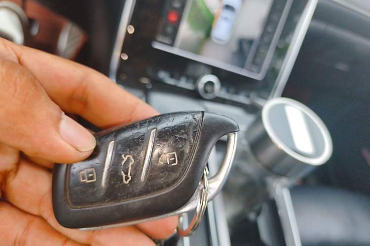 Used Roewe RX5 2020 PLUS 300TGI Automatic Ali National Style Ronglin Edition Vehicle Key