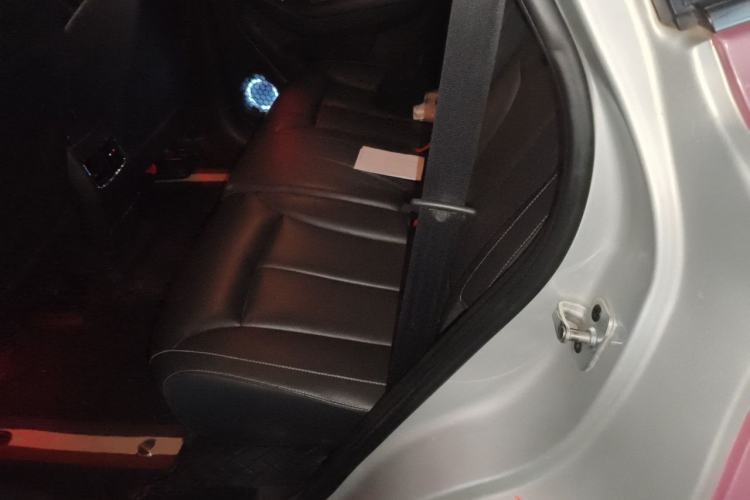 Used Roewe RX5 2020 20T Manual 4G Connect Super-Luxury Flagship Edition Left Rear Seat