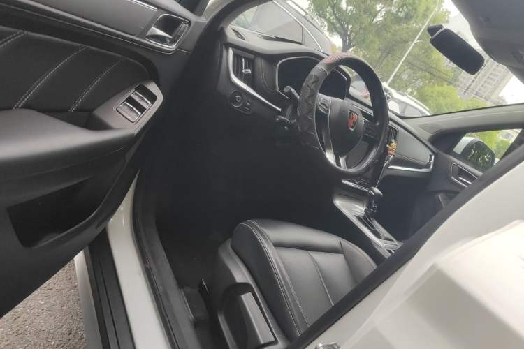 Used Roewe RX5 2020 20T Automatic 4G Connect Excellence Edition Driver Seat