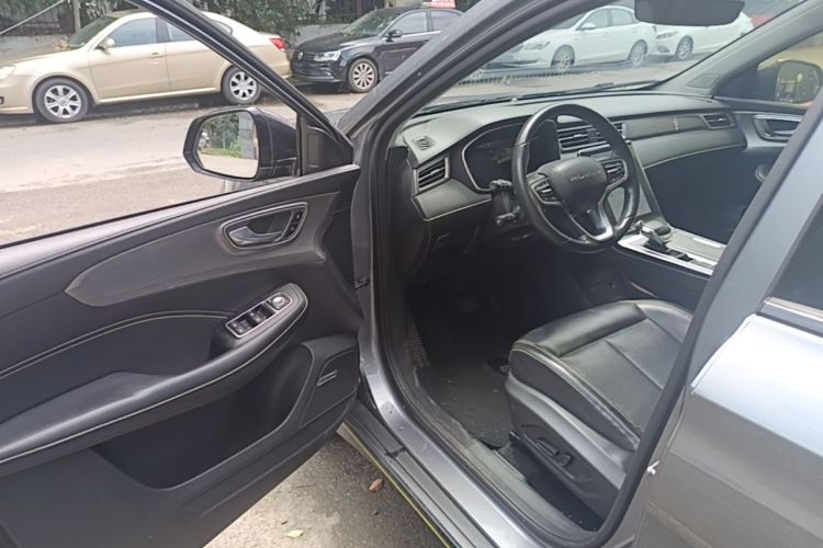 Used Roewe RX5 2020 PLUS 300TGI Automatic Ali National Trend Flagship Edition Driver Seat