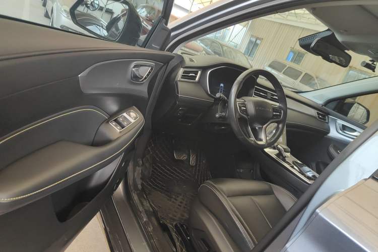 Used Roewe RX5 2020 PLUS 300TGI Automatic Ali National Style Ronglin Edition Driver Seat