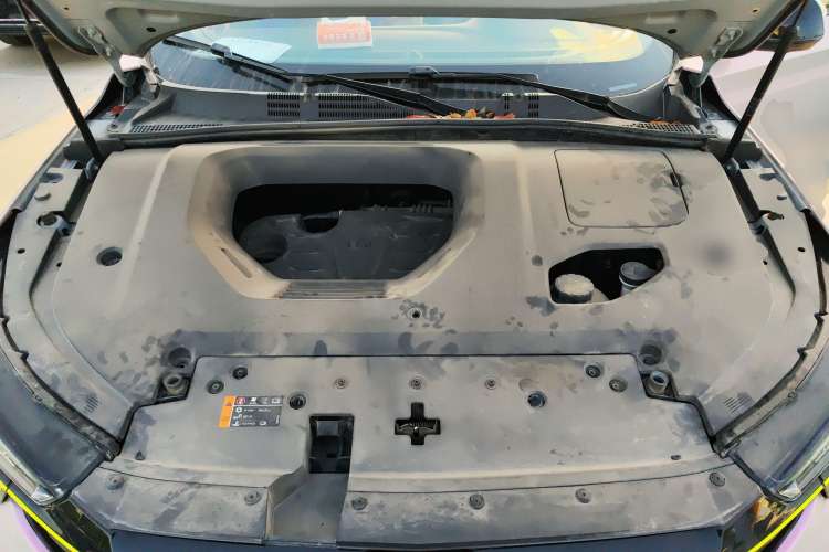 Used Roewe RX5 2020 PLUS 300TGI Automatic Ali National Trend Flagship Edition Engine Bay