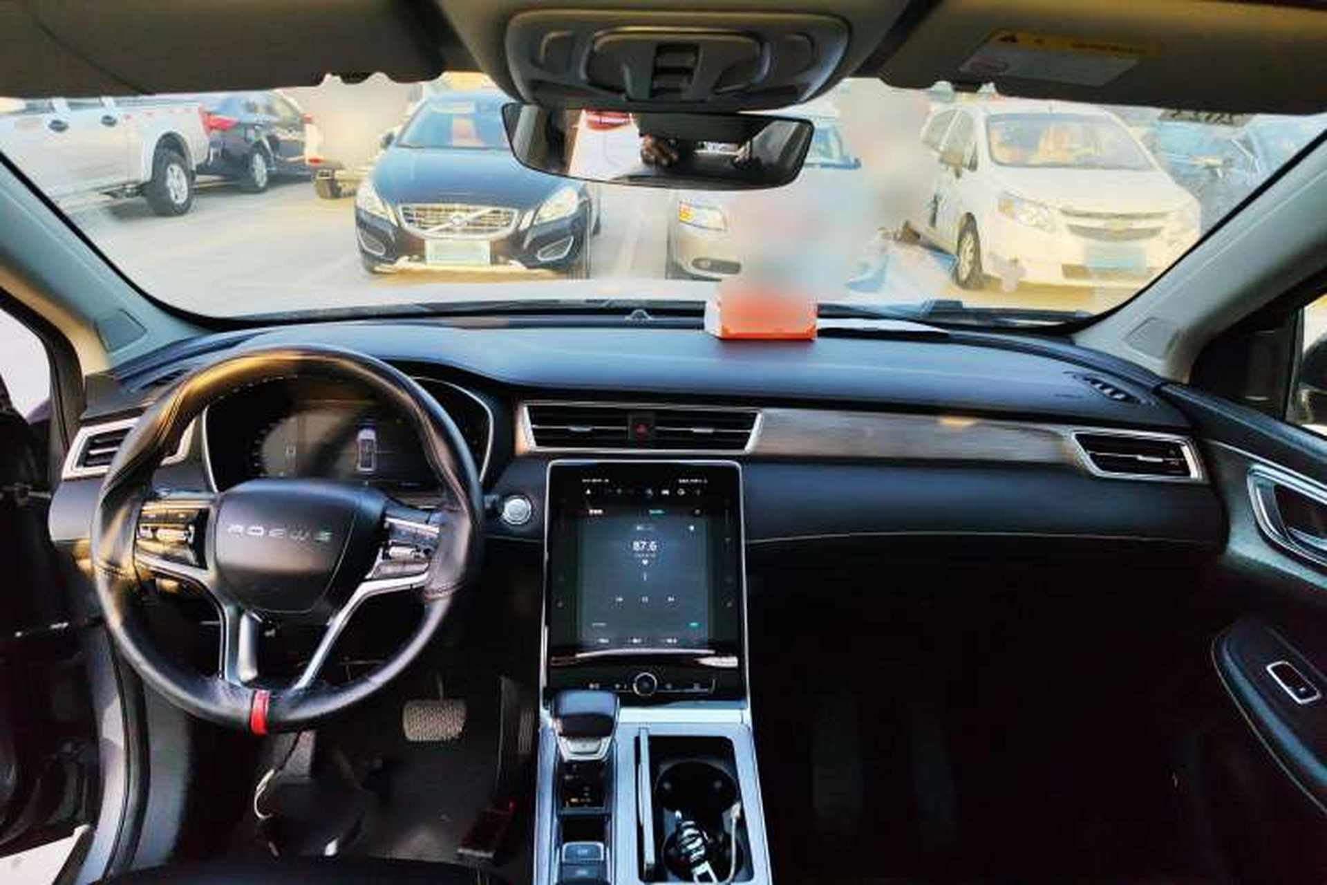Used Roewe RX5 2020 PLUS 300TGI Automatic Ali National Trend Flagship Edition Interior 2
