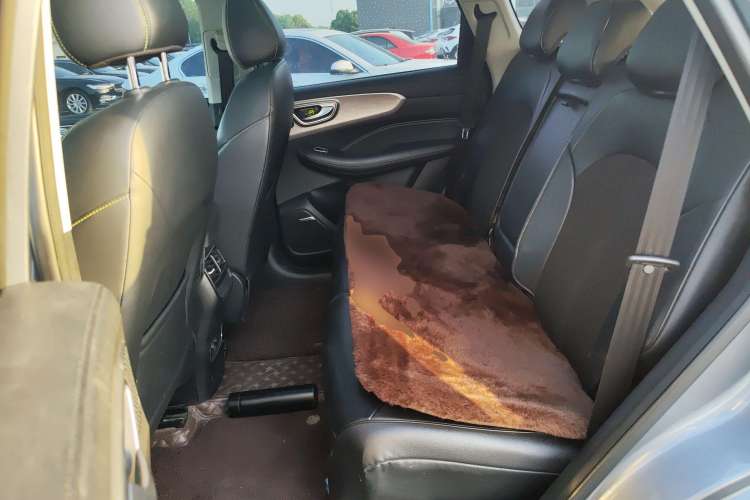 Used Roewe RX5 2020 PLUS 300TGI Automatic Ali National Trend Flagship Edition Interior 4