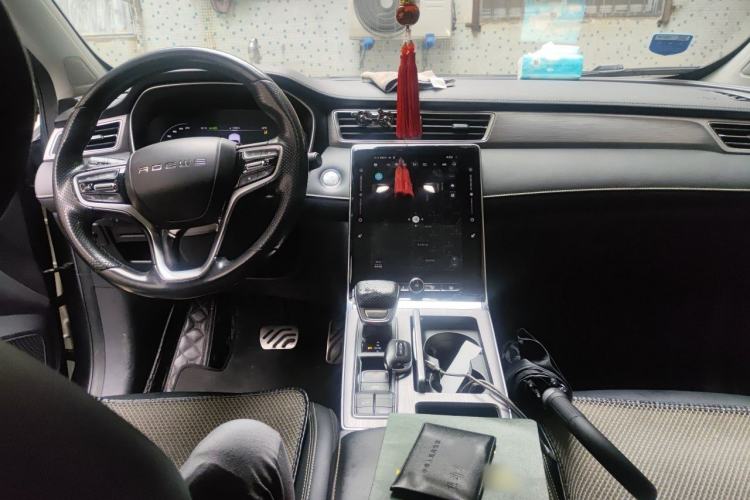 Used Roewe RX5 2020 PLUS 300TGI Automatic Ali National Style Ronglin Edition Center Console