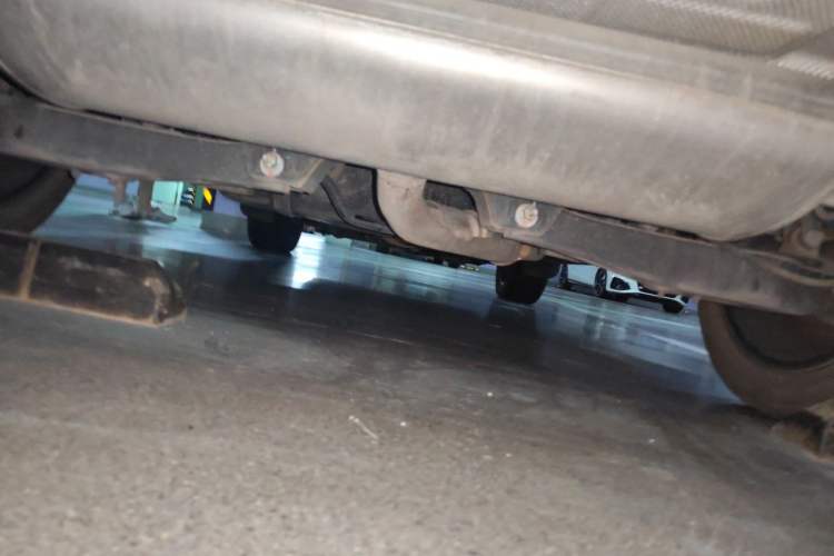 Used Roewe RX5 2020 20T Automatic 4G Connected Million Edition Chassis Rear