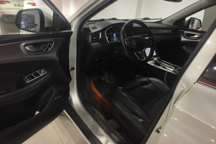 Used Roewe RX5 2020 PLUS 300TGI Automatic Ali National Trend Flagship Edition Driver Seat