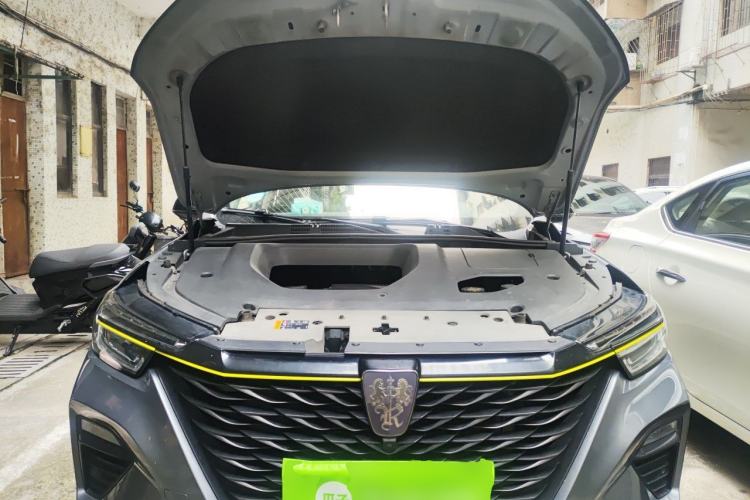 Used Roewe RX5 2020 PLUS 300TGI Automatic Ali National Style Ronglin Edition Engine Bay