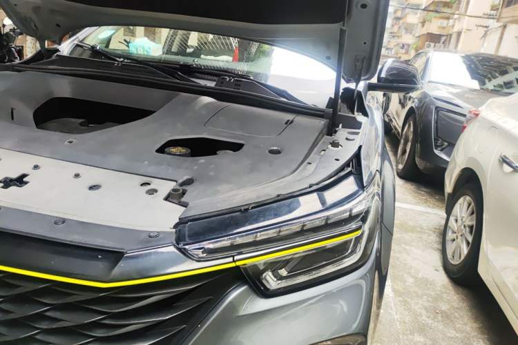 Used Roewe RX5 2020 PLUS 300TGI Automatic Ali National Style Ronglin Edition Engine Bay Left