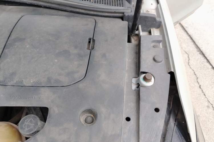 Used Roewe RX5 2020 PLUS 300TGI Automatic Ali National Trend Flagship Edition Engine Bay Left