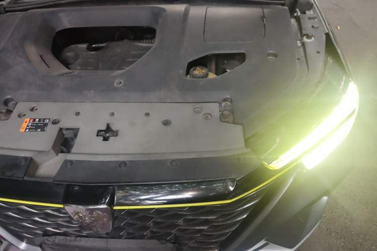 Used Roewe RX5 2020 PLUS 300TGI Automatic Ali National Trend Flagship Edition Engine Bay Left