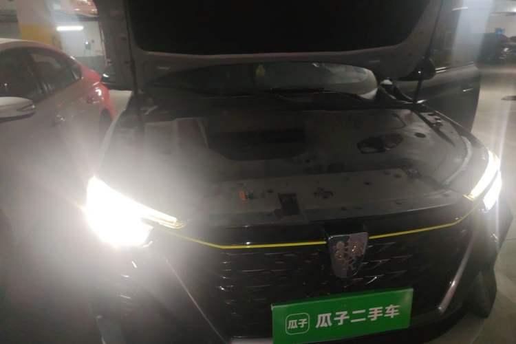 Used Roewe RX5 2020 PLUS 300TGI Automatic Ali National Style Ronglin Edition Engine Bay Right