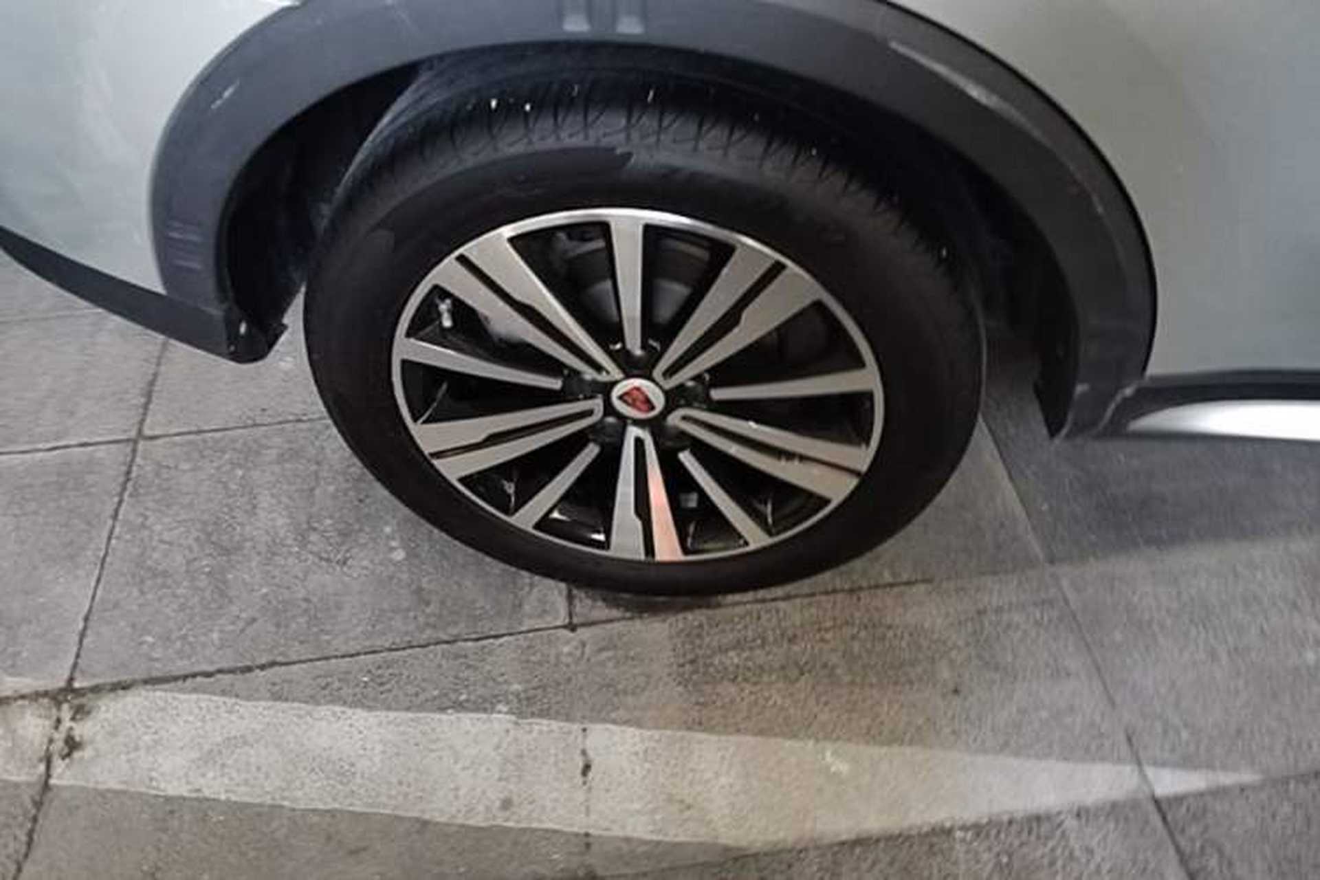 Used Roewe RX5 2020 20T Automatic 4G Connected Million Edition Exterior 3